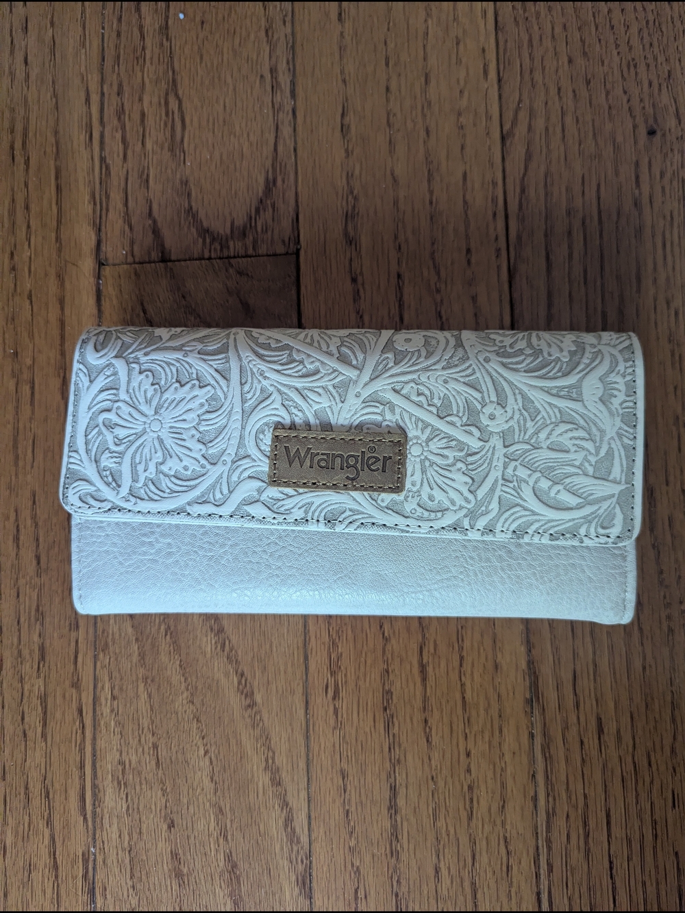 Wrangler Women's Embossed Cream Wallet